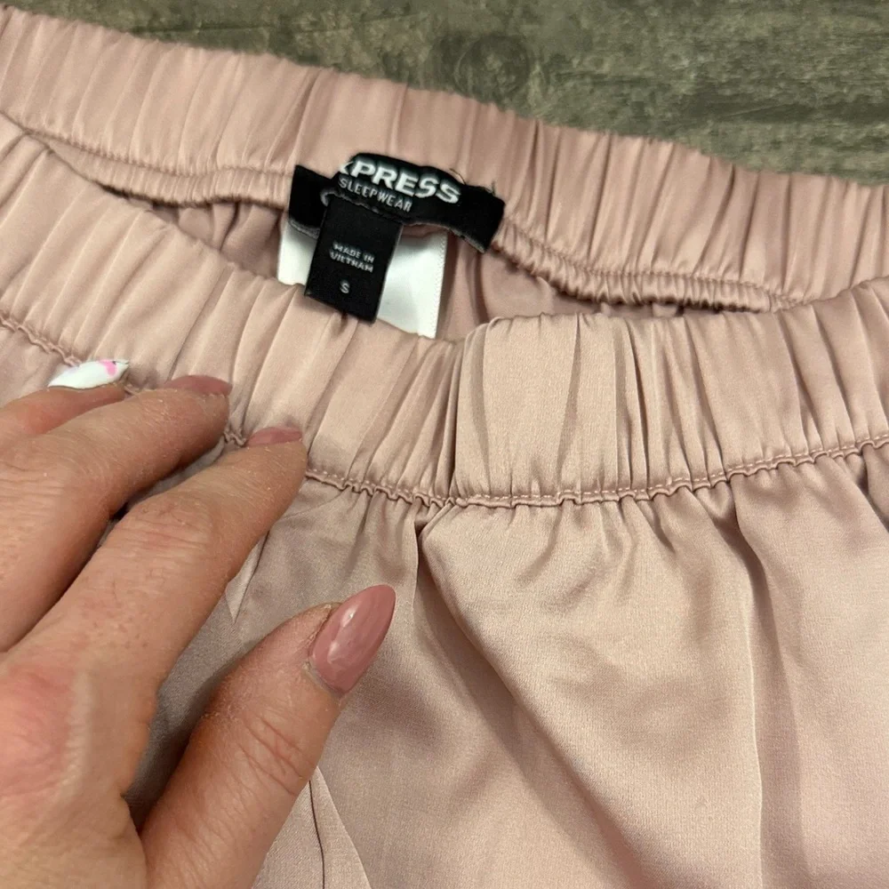 Express Faux Silk/Satin Pink Pajama Pant Set Medium